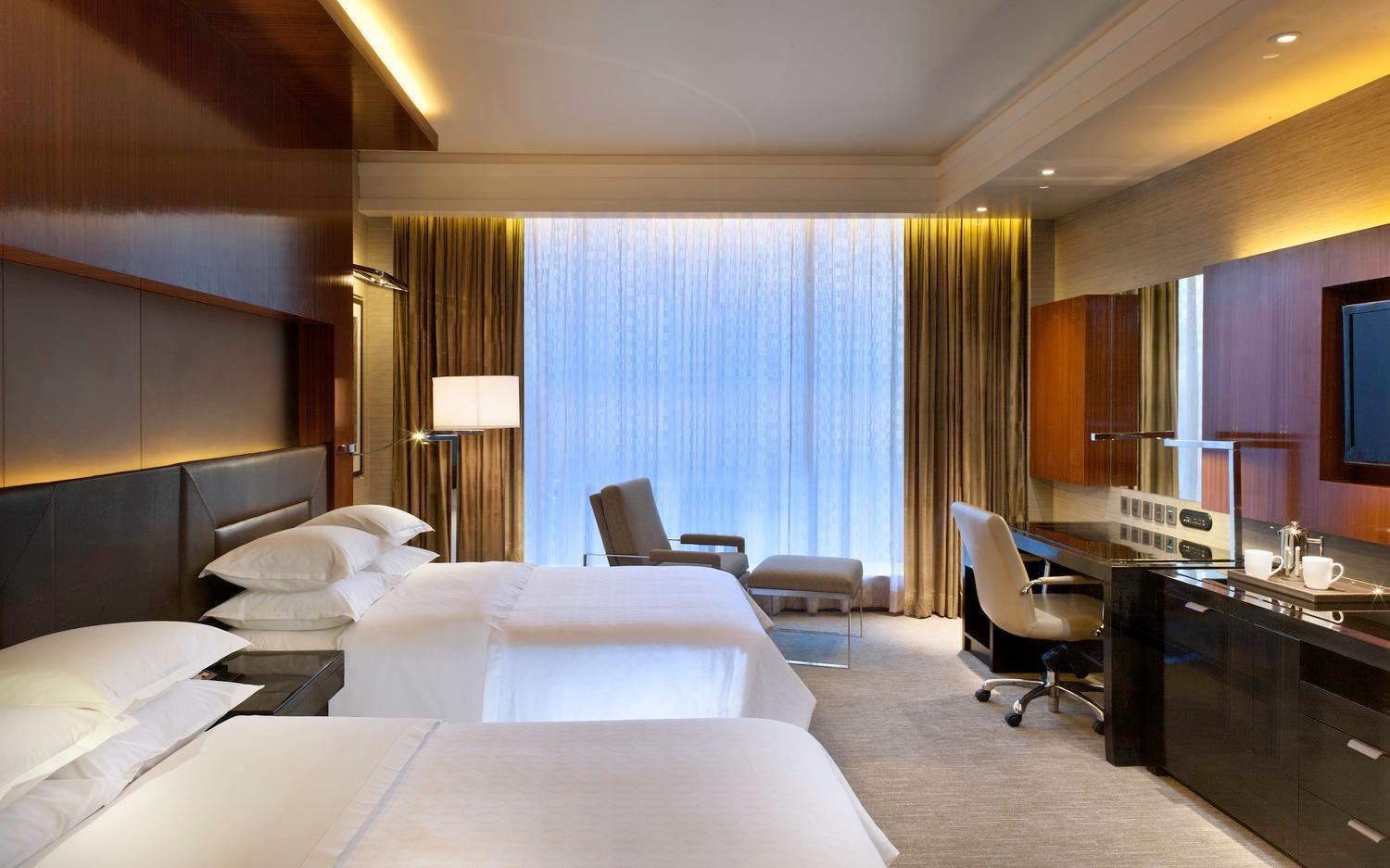 Sheraton Grand Bangalore Hotel At Brigade Gateway Exterior foto