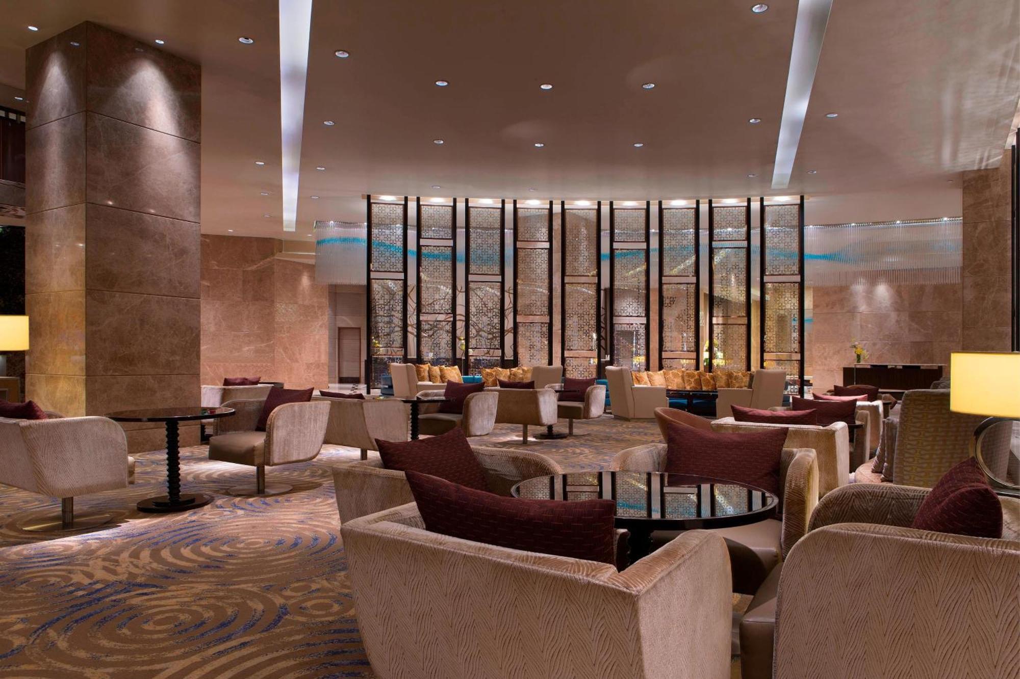 Sheraton Grand Bangalore Hotel At Brigade Gateway Exterior foto